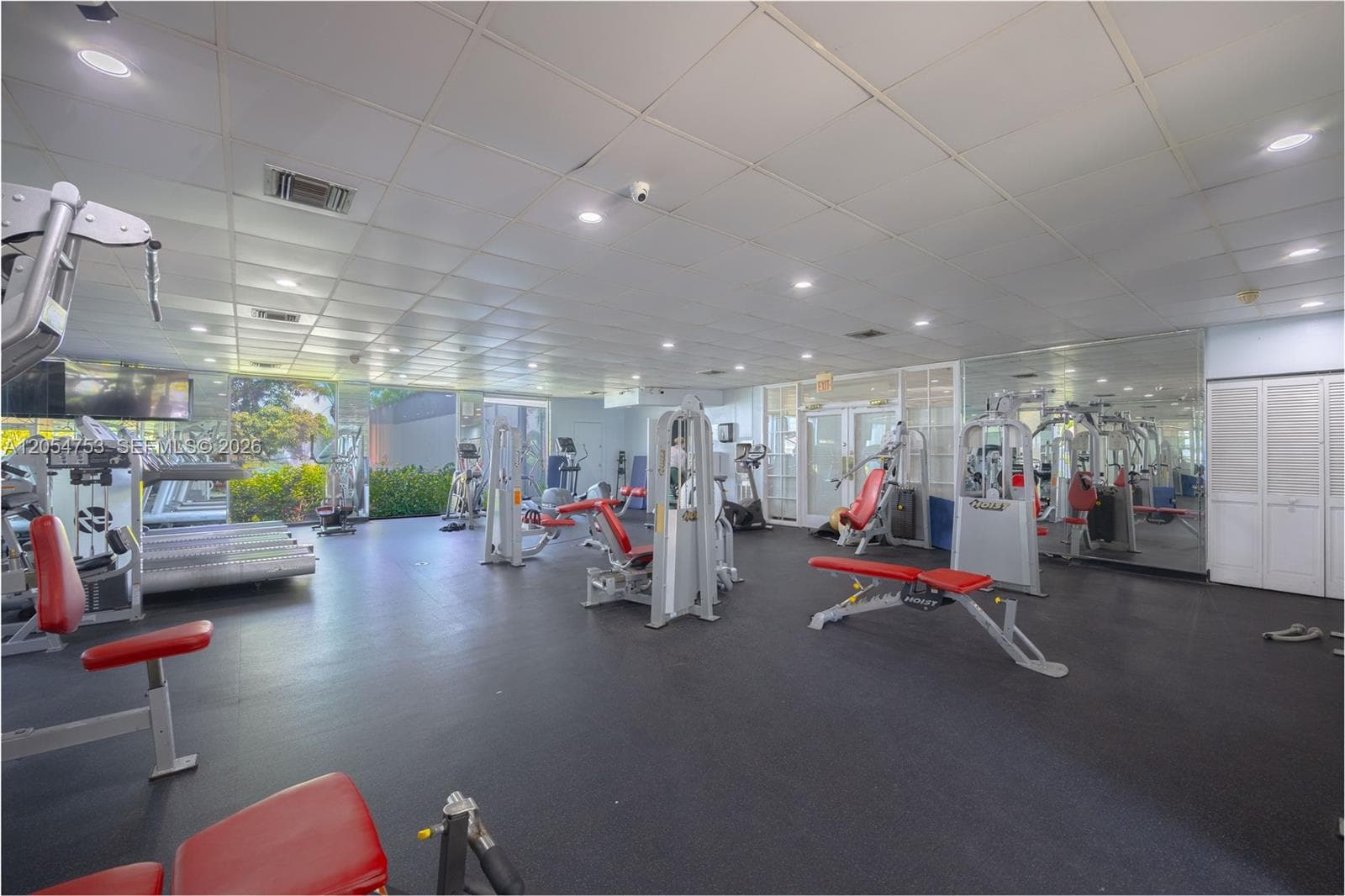 THE BEACH CLUB FONTAINEBL · #E205 in Miami - Photo 3