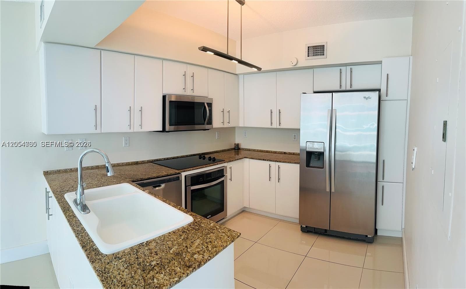 Hidden Bay · #706 in Aventura - Photo 4