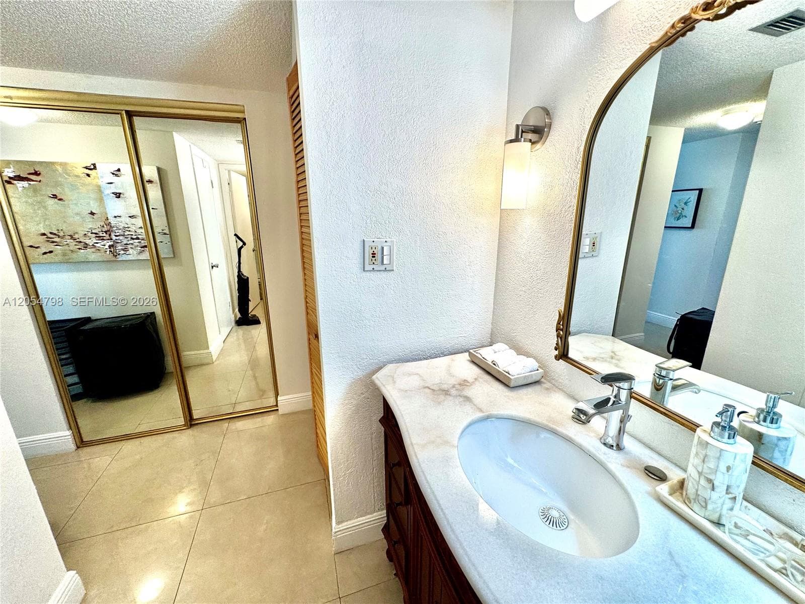 DEL PRADO · #1002 in Aventura - Photo 21