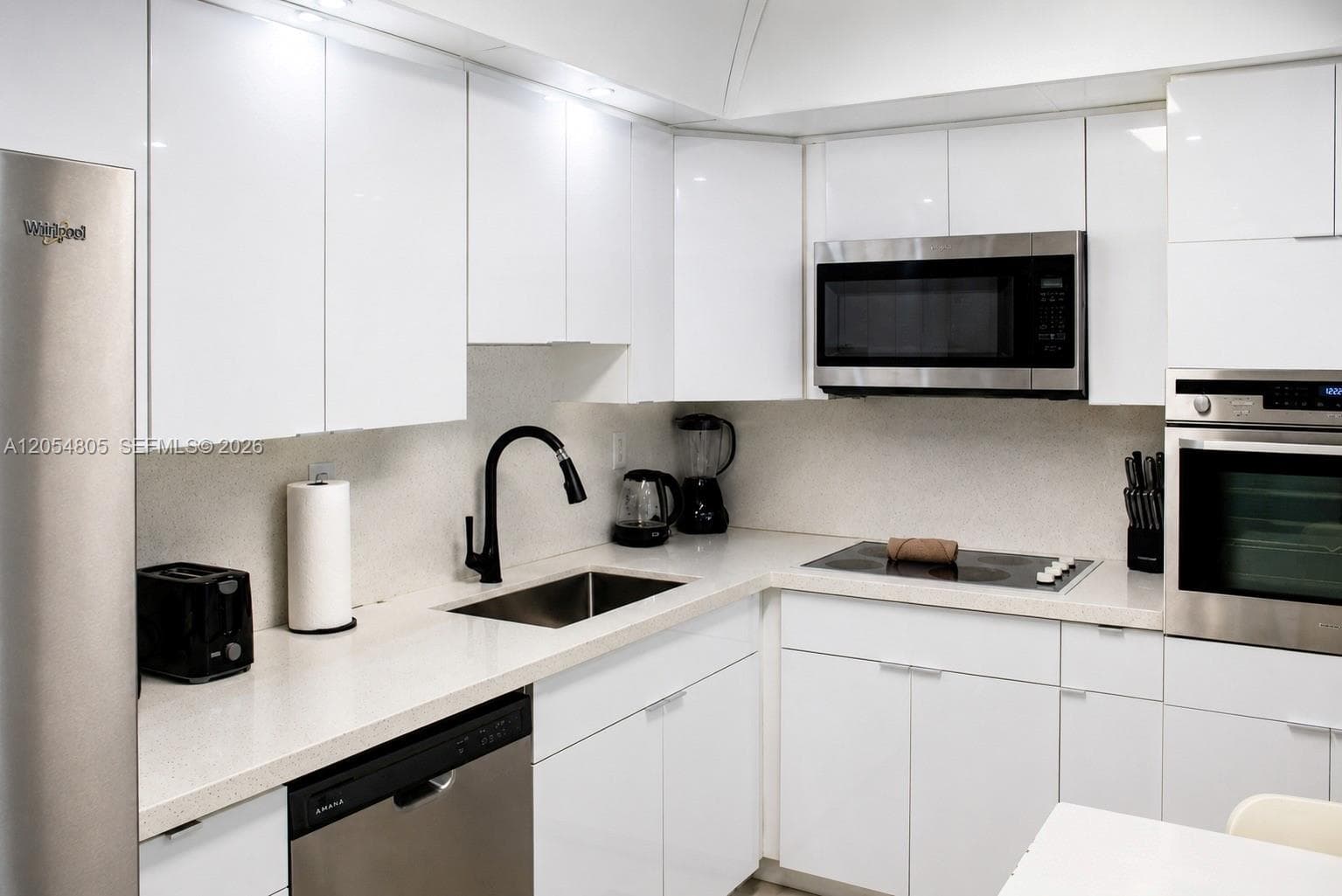 Ocean Reserve · #915 in Sunny Isles Beach - Photo 9