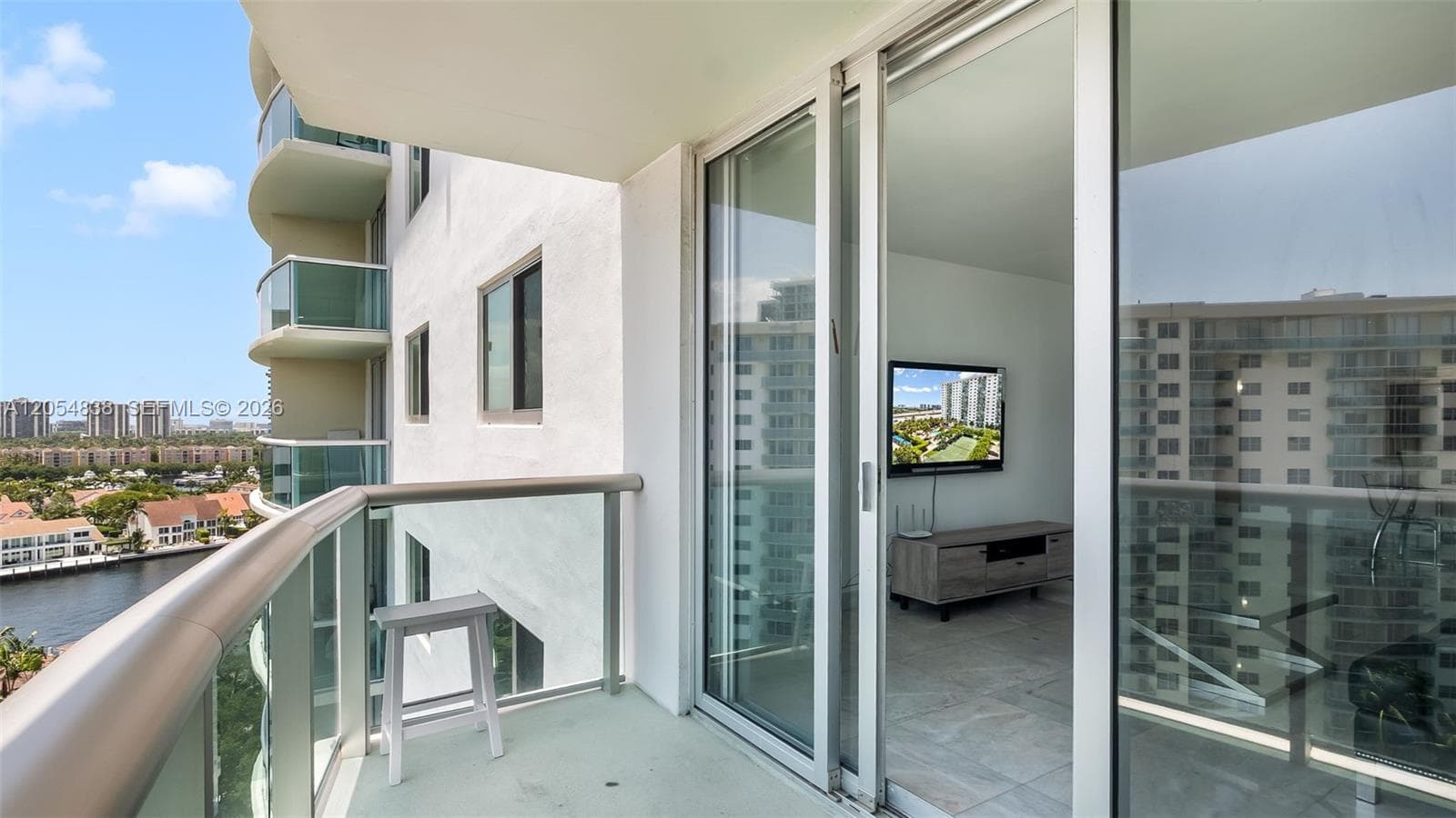 OCEANVIEW BUILDING B · #1423 in Sunny Isles Beach - Photo 10
