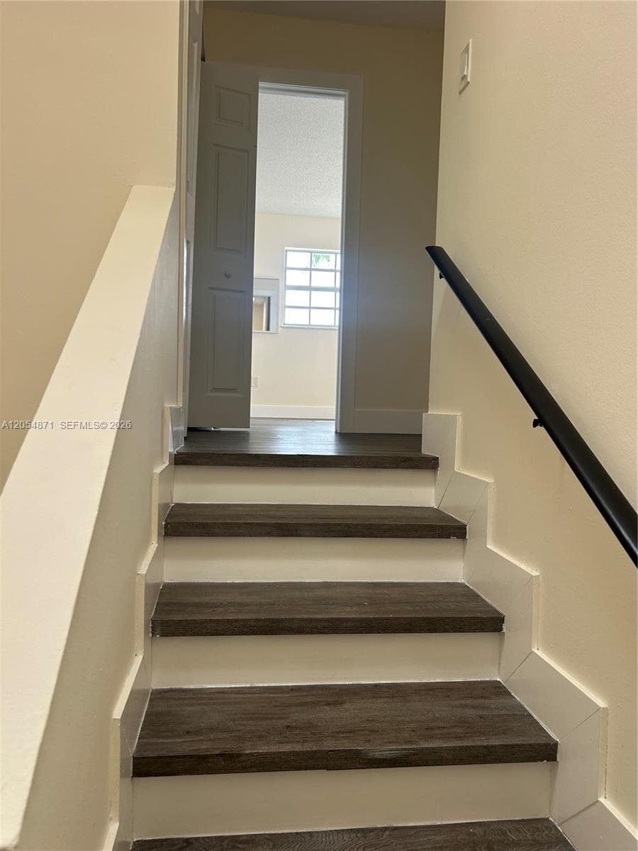 Les Chateaux at Int Gard · #113 in Miami - Photo 17