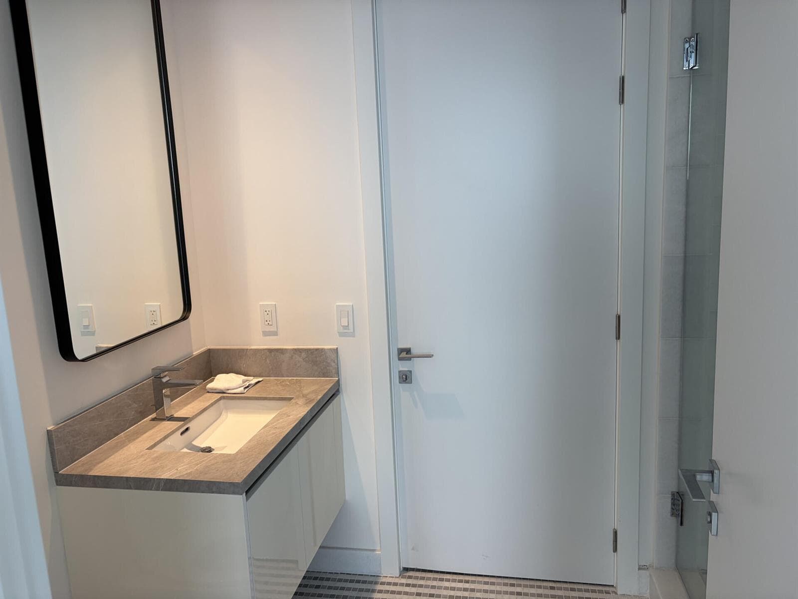 700NE26thTerrace_70276_10