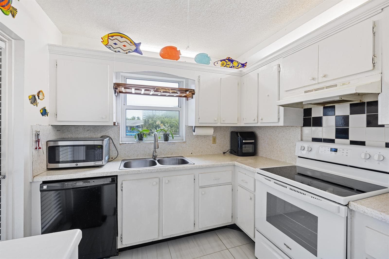 1200 Hibiscus Ave #201-9
