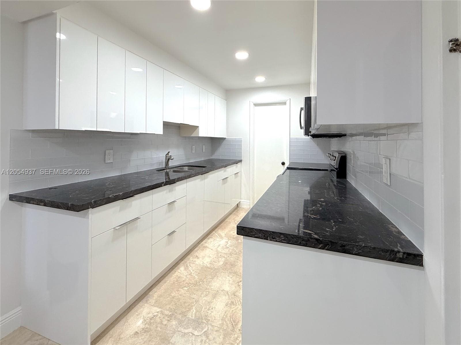 BERKSHIRE HOUSE CONDO · #201 in Bay Harbor Islands - Photo 13