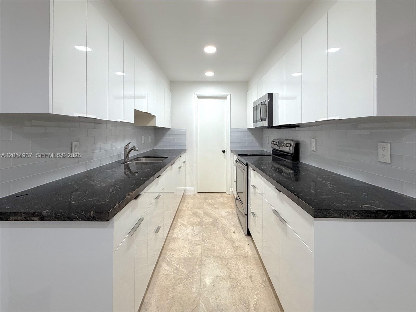 BERKSHIRE HOUSE CONDO · #201 in Bay Harbor Islands - Photo 12