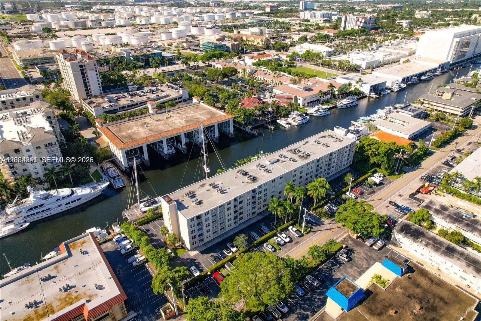 PLAZA 15 CONDO · #601 in Fort Lauderdale - Photo 2