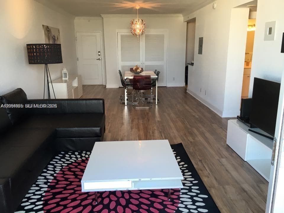 401 BLU OF NORTH BEACH CO · #905 in Miami Beach - Photo 10