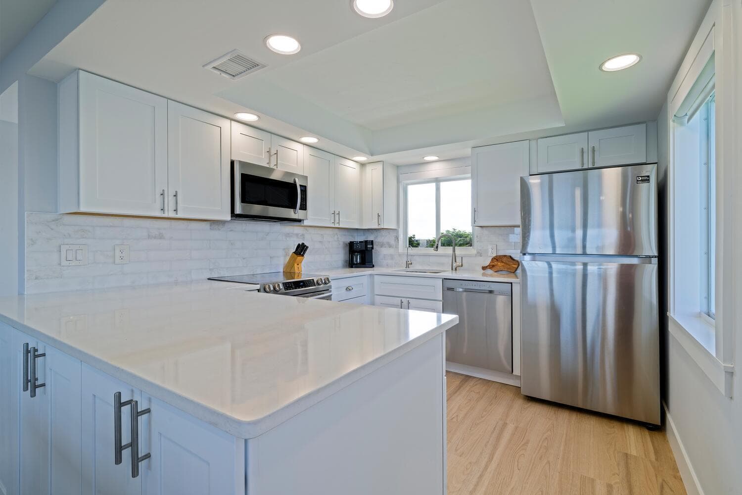 52 Yacht Club Dr Apt 309 North-large-015