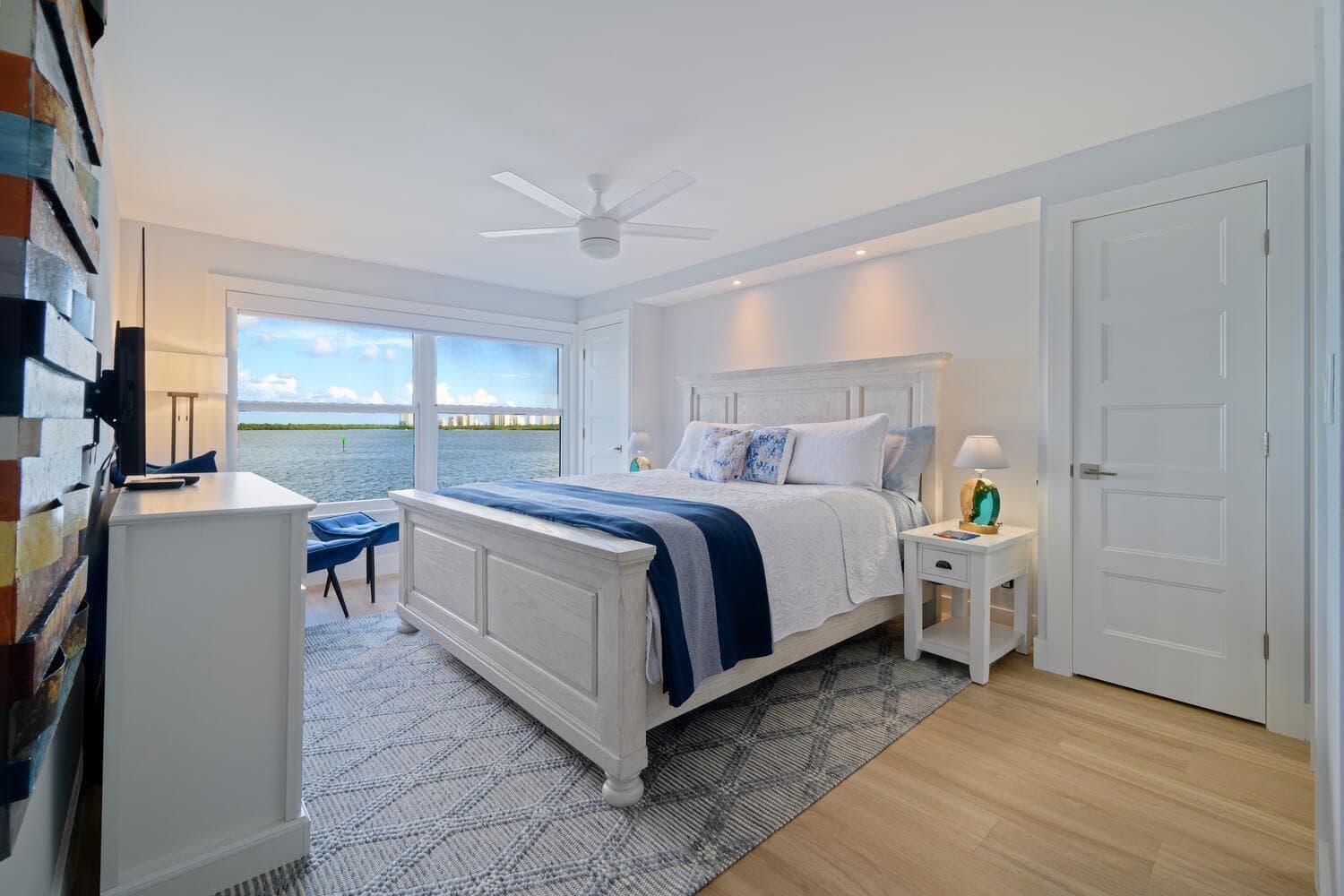 52 Yacht Club Dr Apt 309 North-large-020