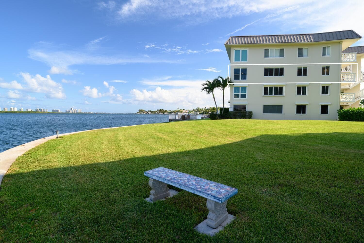 52 Yacht Club Dr Apt 309 North-large-031