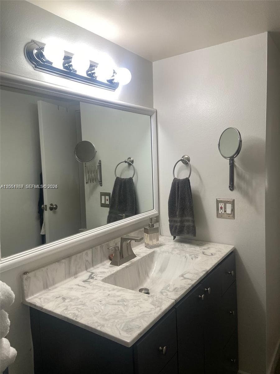 SAILBOAT CAY CONDO · #1111 in North Miami - Photo 3