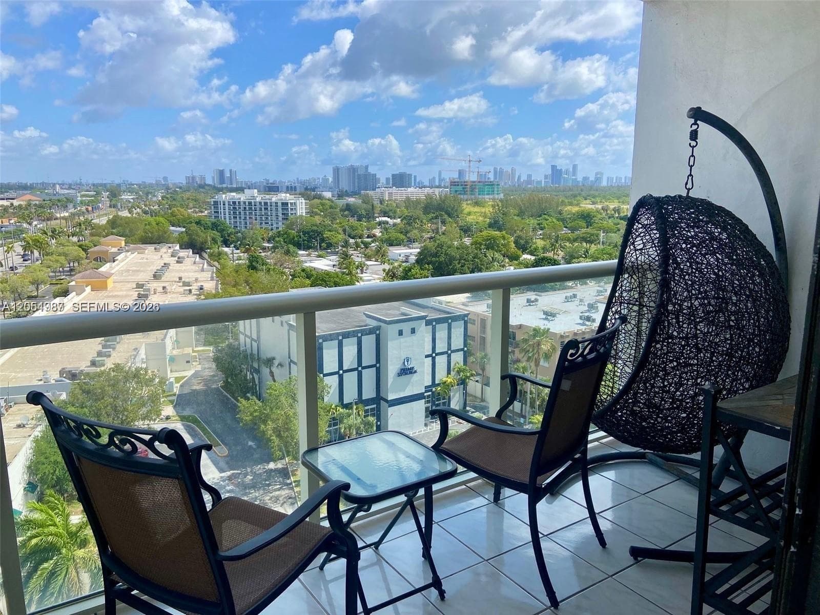 SAILBOAT CAY CONDO · #1111 in North Miami - Photo 1