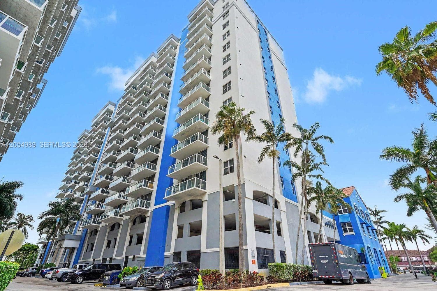 Blue Lagoon condominium · #906 in Miami - Photo 25