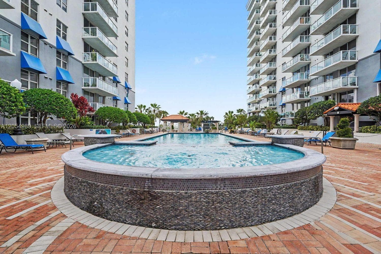 Blue Lagoon condominium · #906 in Miami - Photo 21