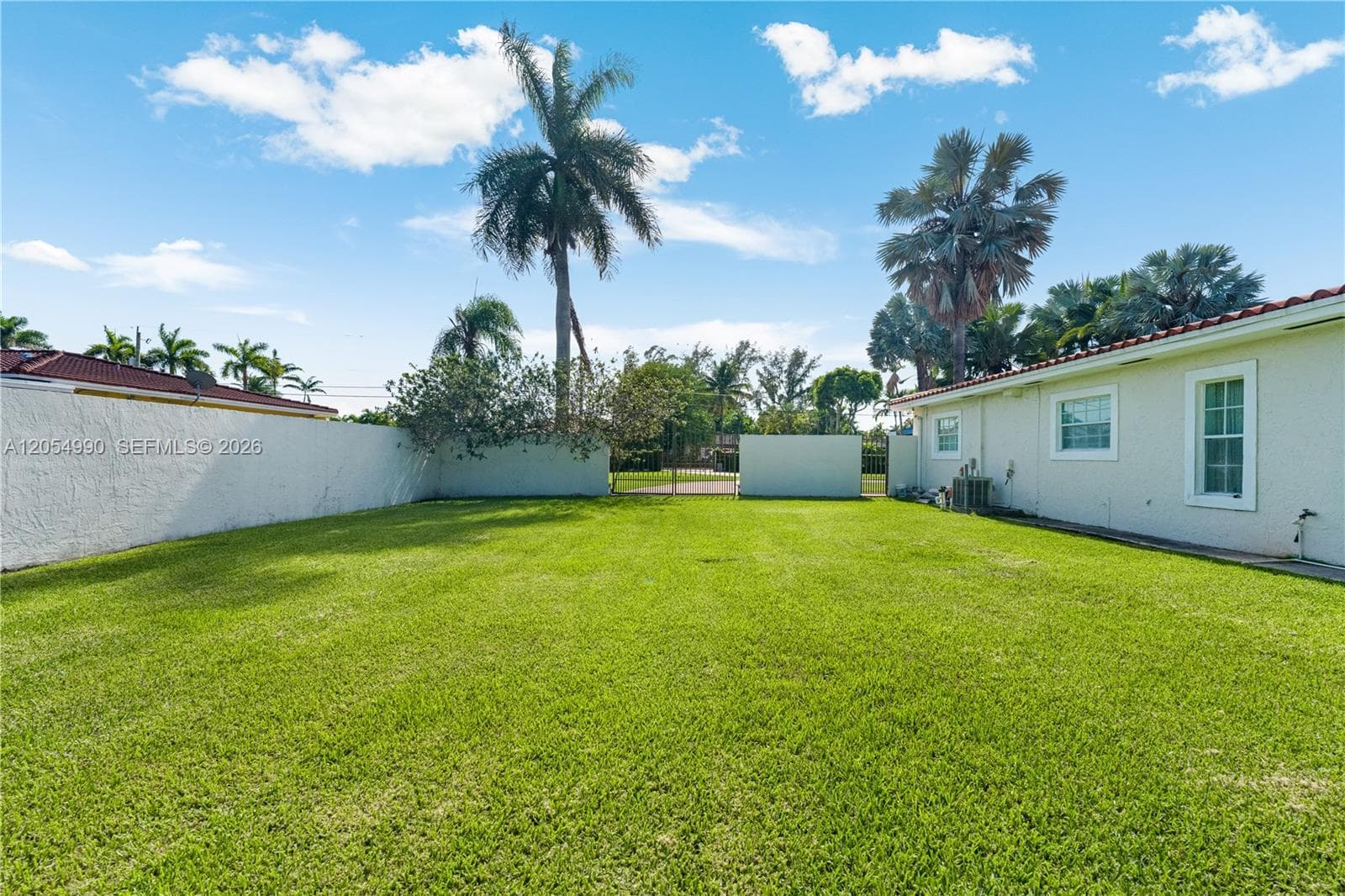 2605 SW 115th Ave photo 22