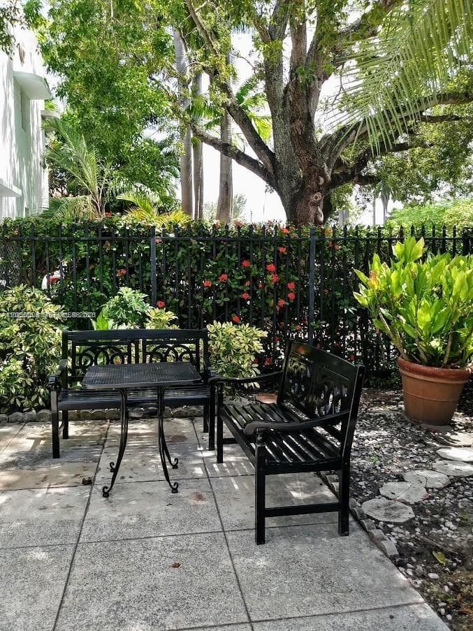 WALLIAN CO-OP APTS INC · #109 in Miami Beach - Photo 20