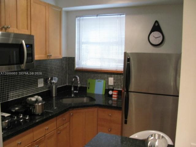 WALLIAN CO-OP APTS INC · #109 in Miami Beach - Photo 11