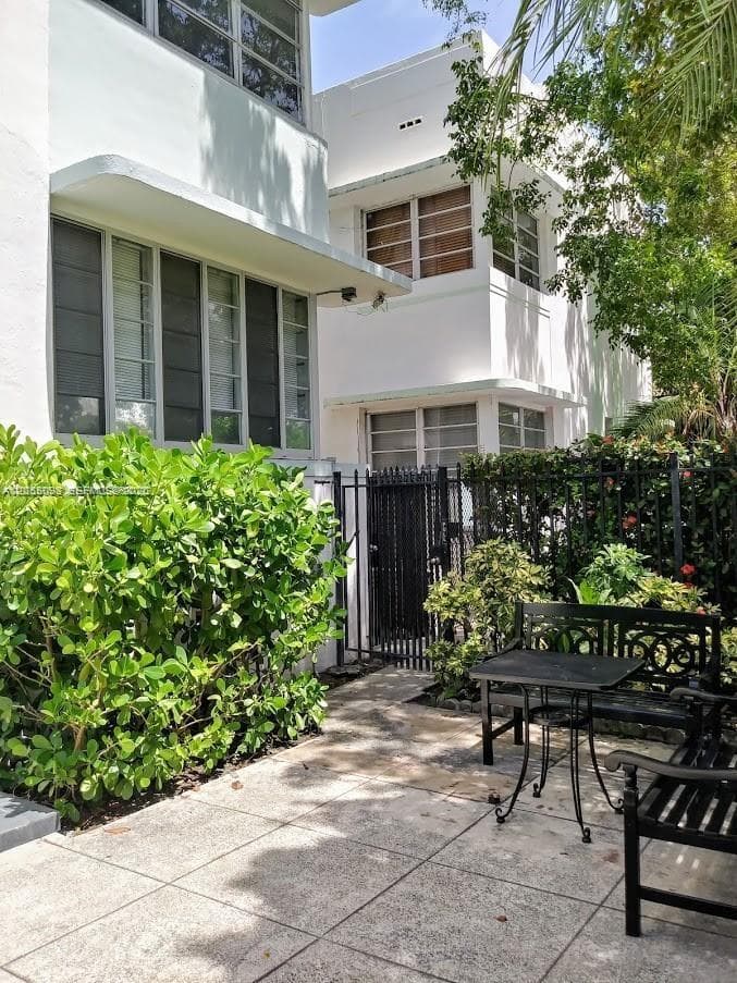 WALLIAN CO-OP APTS INC · #109 in Miami Beach - Photo 19