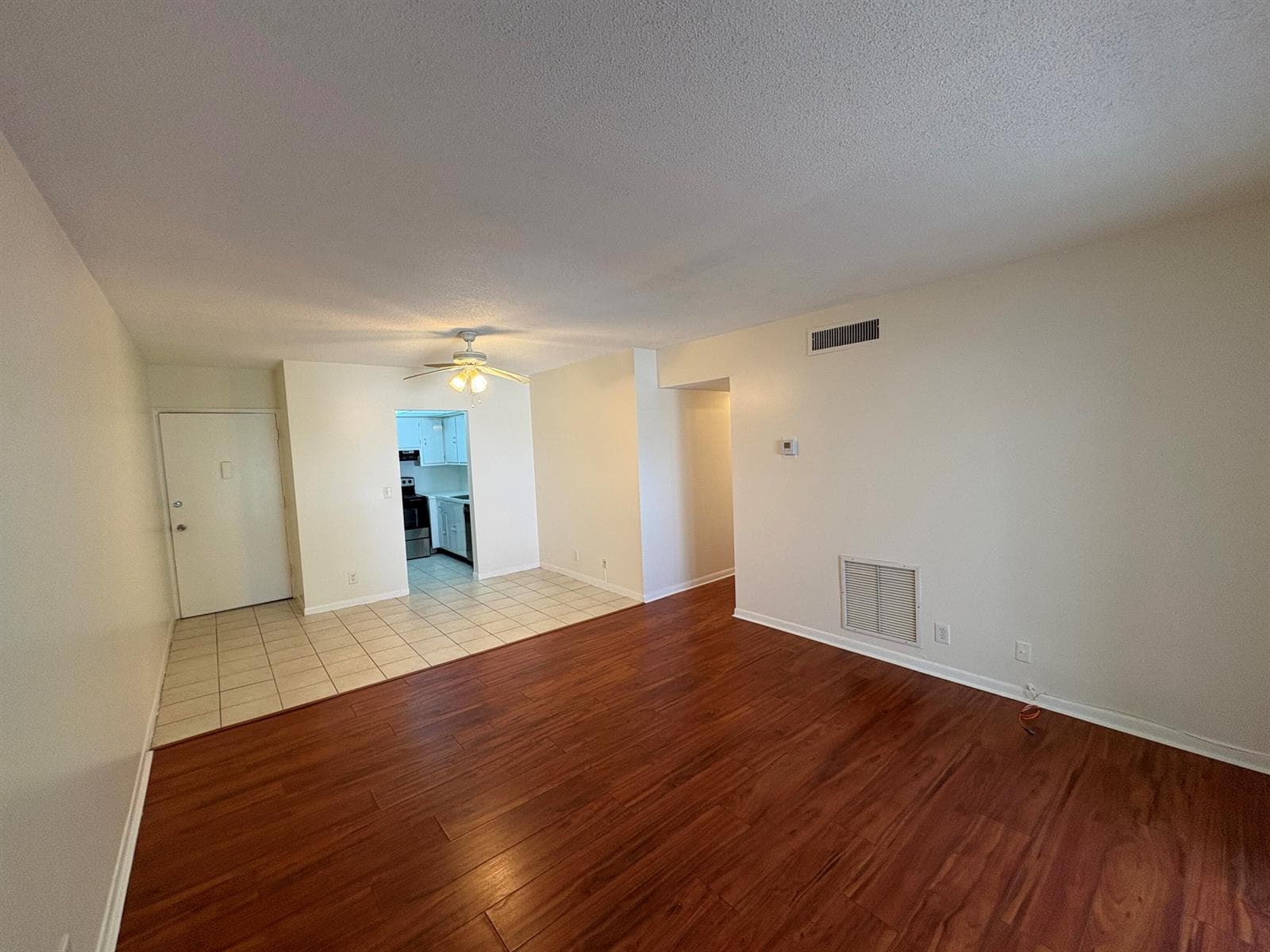 Living/Dining Area