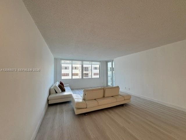 THE CARRIAGE HOUSE CONDO · #513 in Miami Beach - Photo 26
