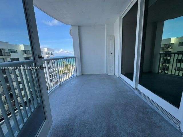 THE CARRIAGE HOUSE CONDO · #513 in Miami Beach - Photo 34