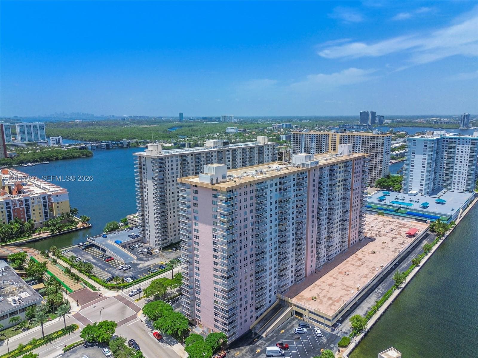Winston Towers 200 · #1104 in Sunny Isles Beach - Photo 52
