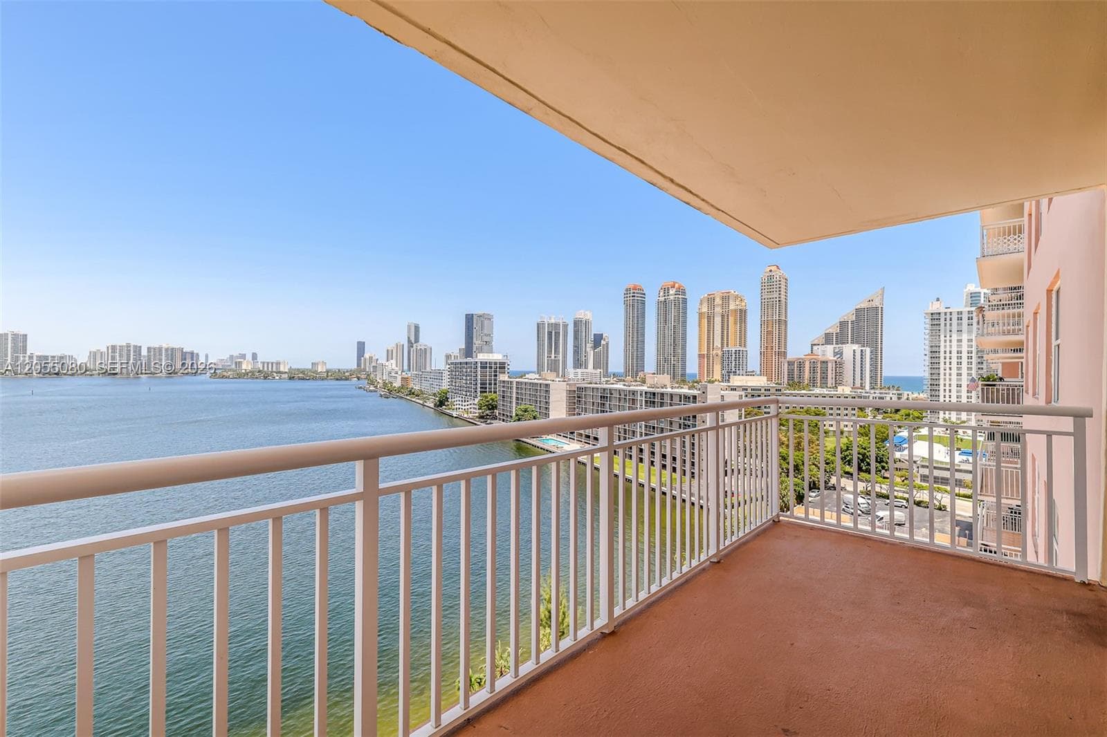 Winston Towers 200 · #1104 in Sunny Isles Beach - Photo 42