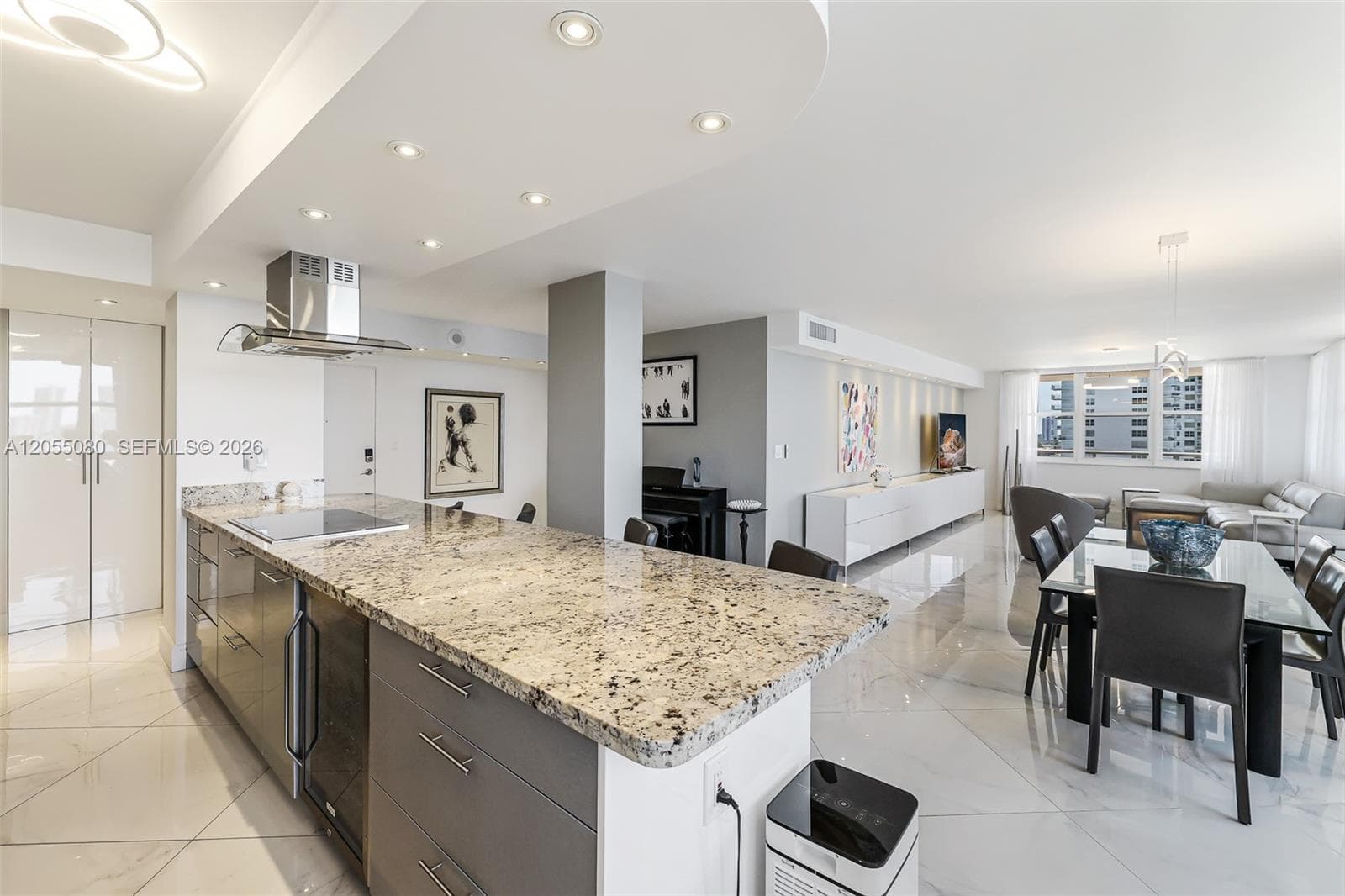 Winston Towers 200 · #1104 in Sunny Isles Beach - Photo 9