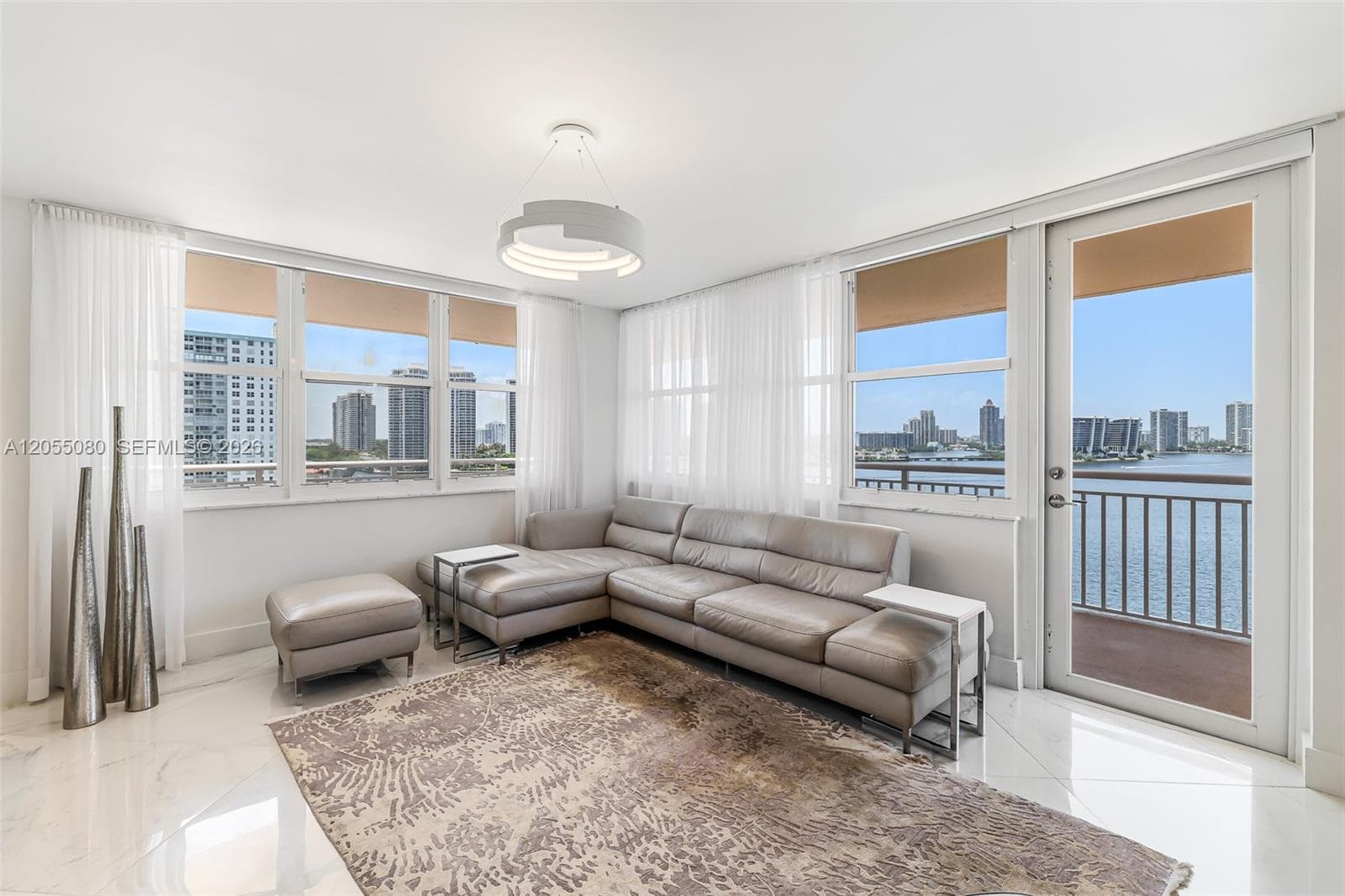 Winston Towers 200 · #1104 in Sunny Isles Beach - Photo 15