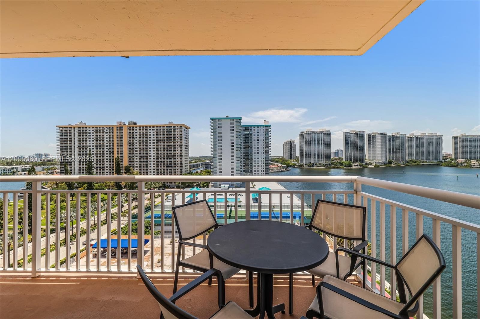 Winston Towers 200 · #1104 in Sunny Isles Beach - Photo 39