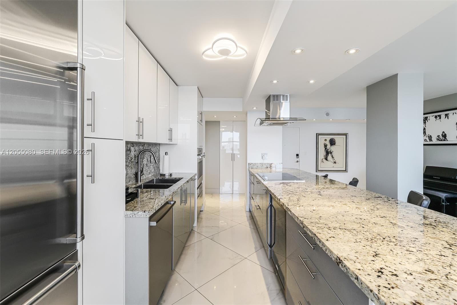 Winston Towers 200 · #1104 in Sunny Isles Beach - Photo 8