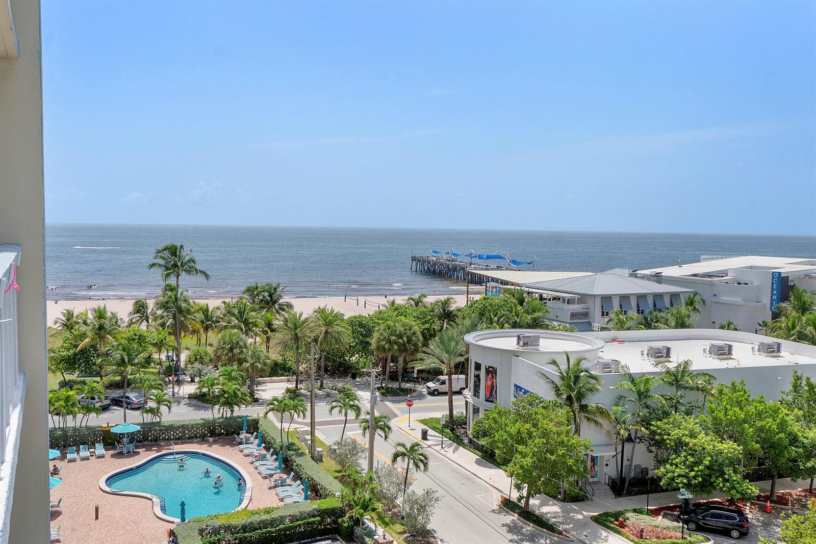 305 N Pompano Beach Blvd u804_051