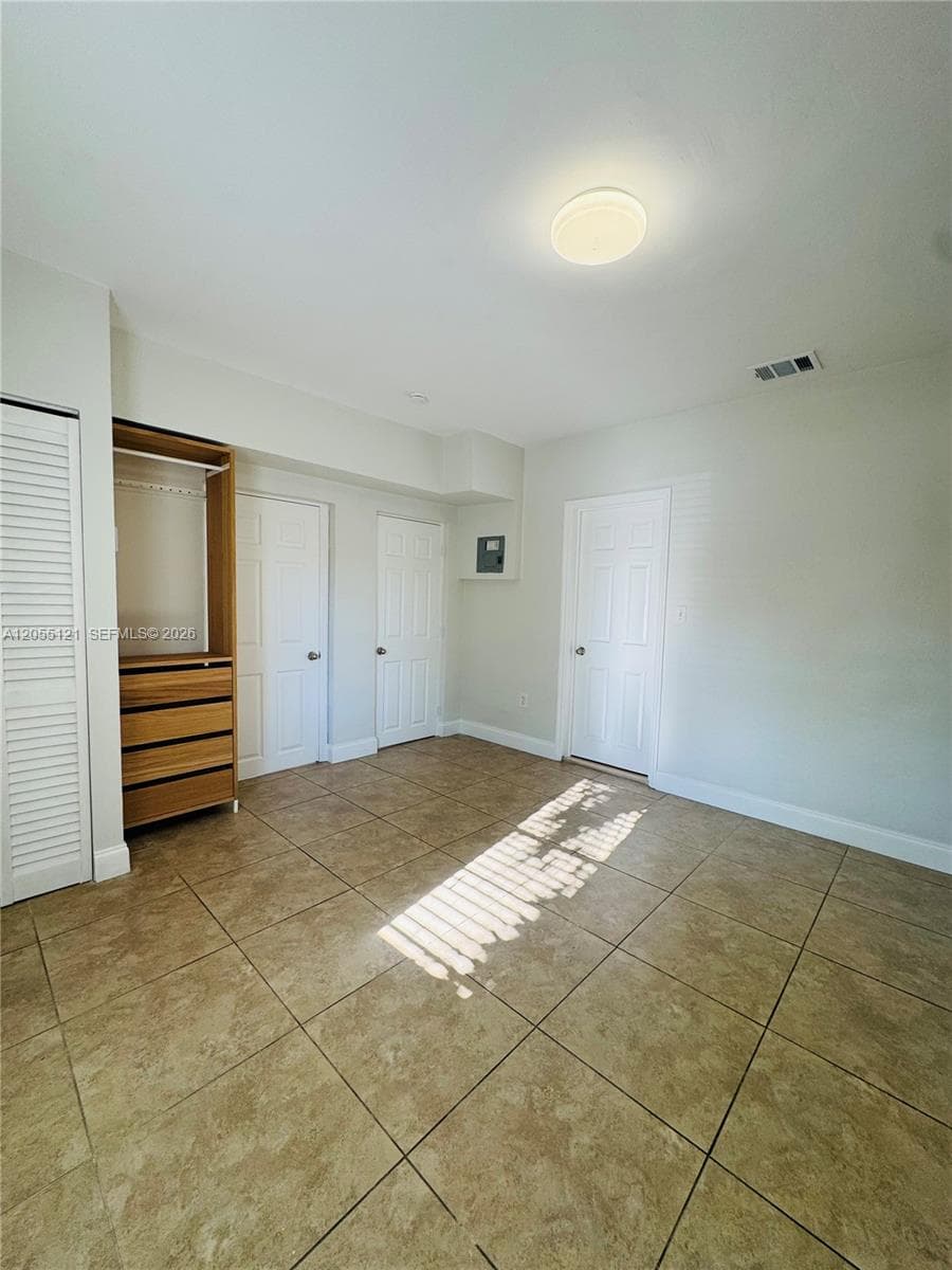FAIRGREEN · #3 in Miami Beach - Photo 5