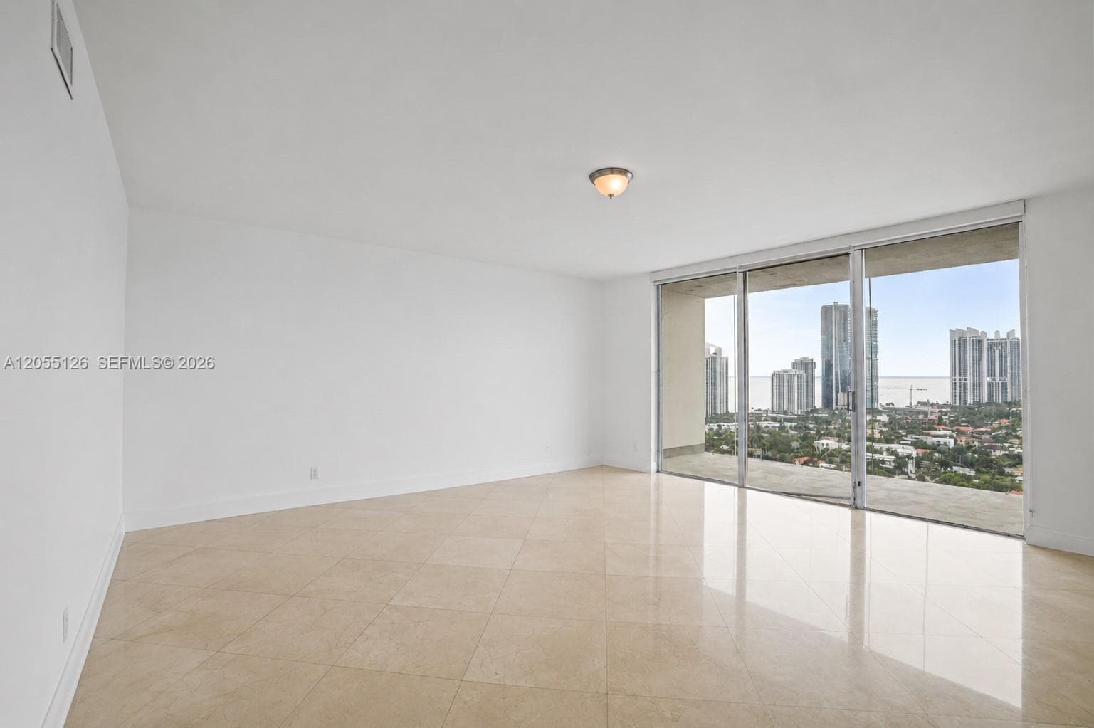 TURNBERRY TOWERS CONDO · #25GR in Aventura - Photo 23