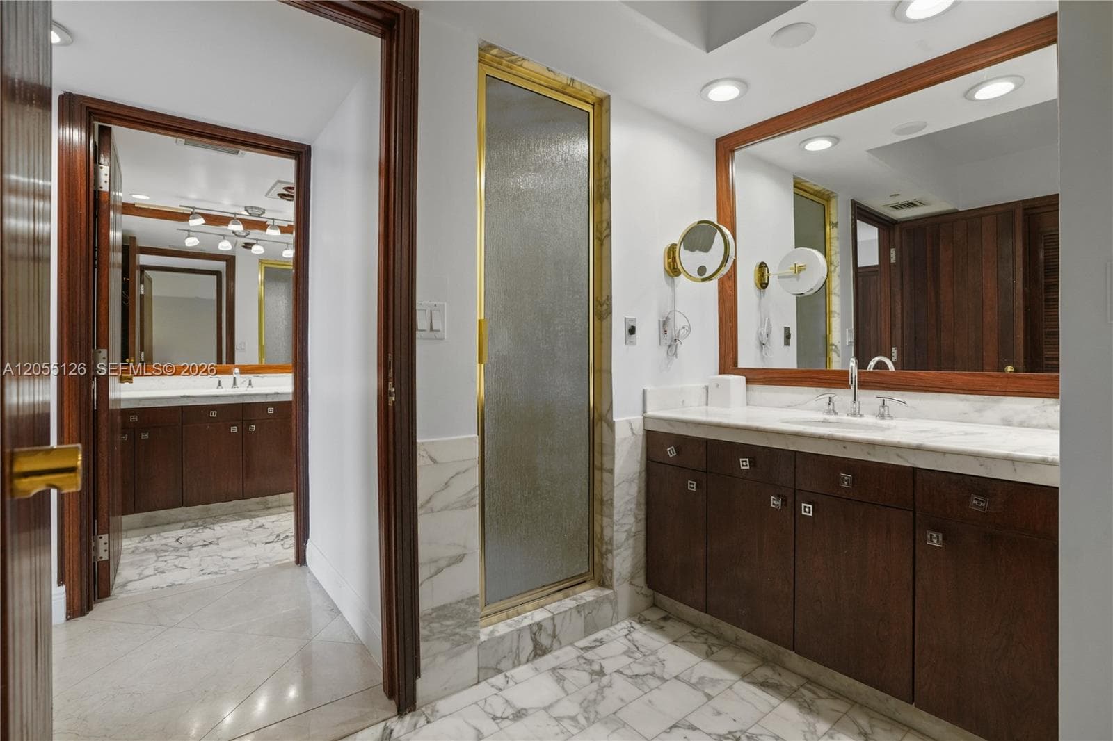 TURNBERRY TOWERS CONDO · #25GR in Aventura - Photo 30