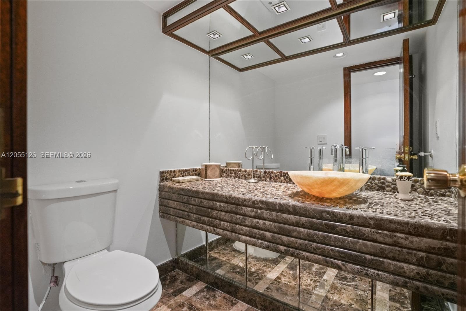 TURNBERRY TOWERS CONDO · #25GR in Aventura - Photo 21
