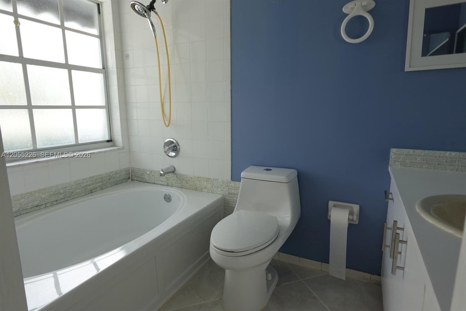 Lago Del Rey · #1602 in Hialeah - Photo 9
