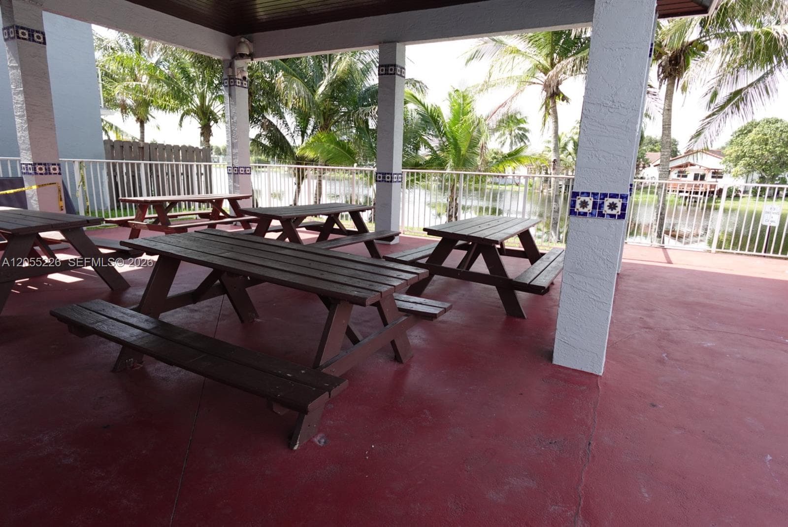 Lago Del Rey · #1602 in Hialeah - Photo 25
