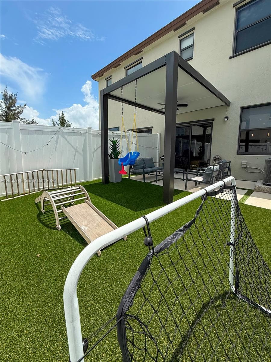 11432 W 32nd Ln photo 33
