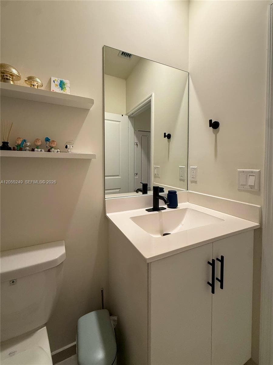 11432 W 32nd Ln photo 31