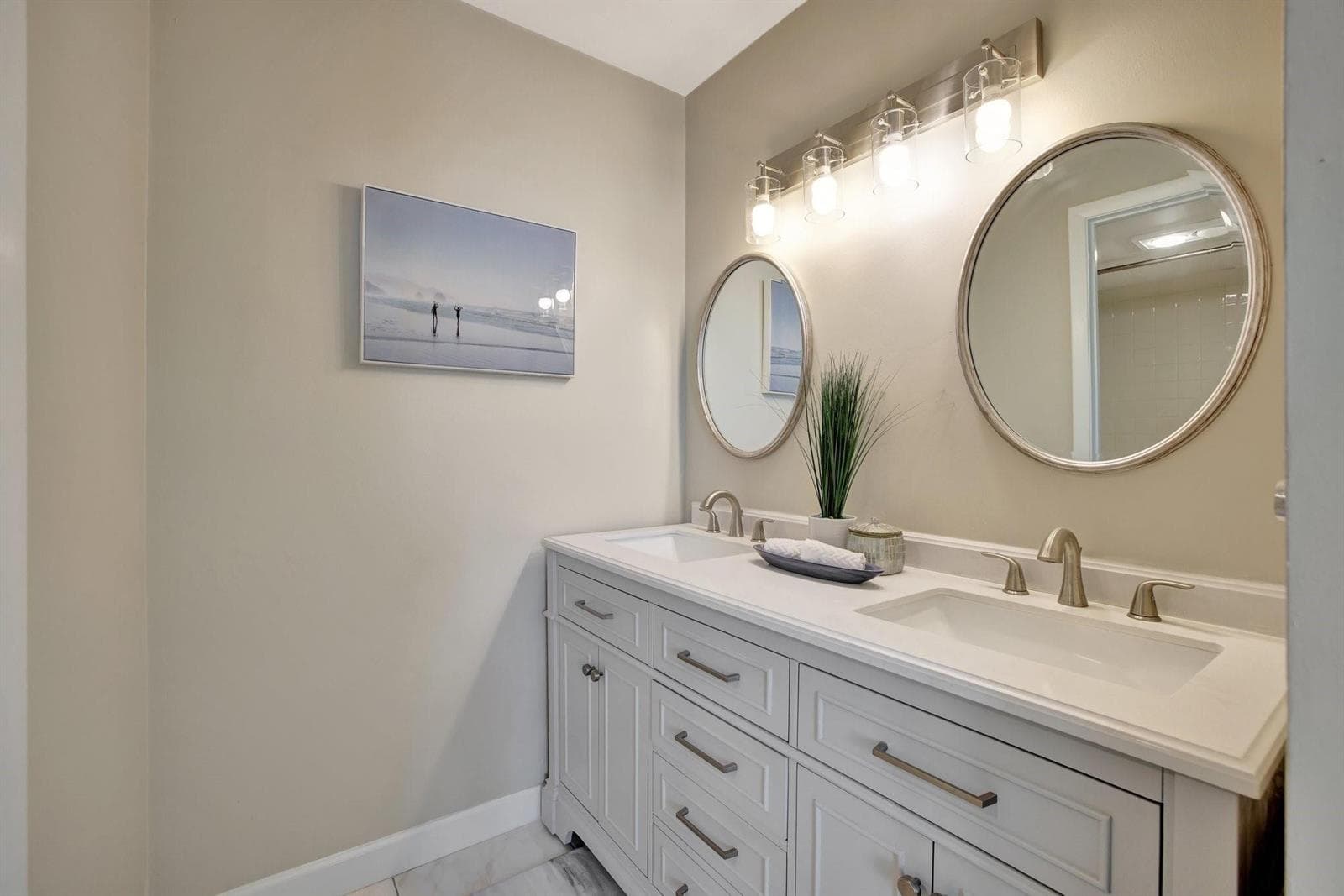 Master Vanity Area