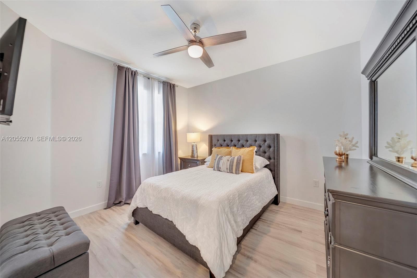 1361 SE 27th Ter photo 46