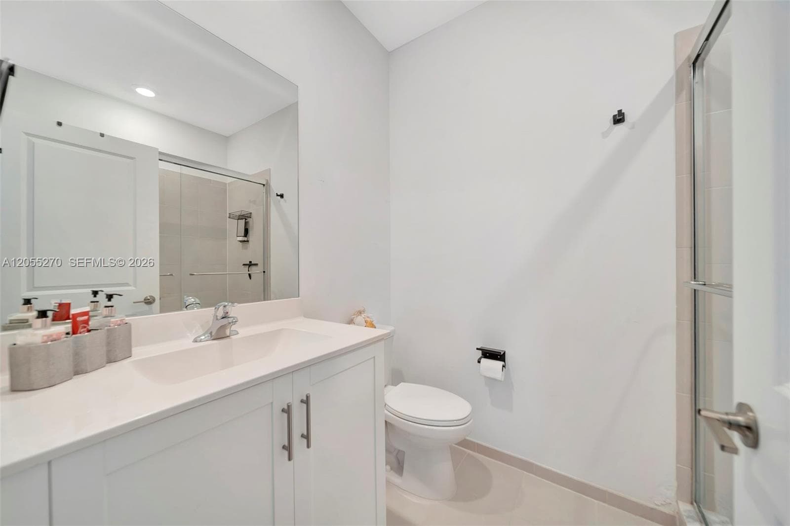 1361 SE 27th Ter photo 58