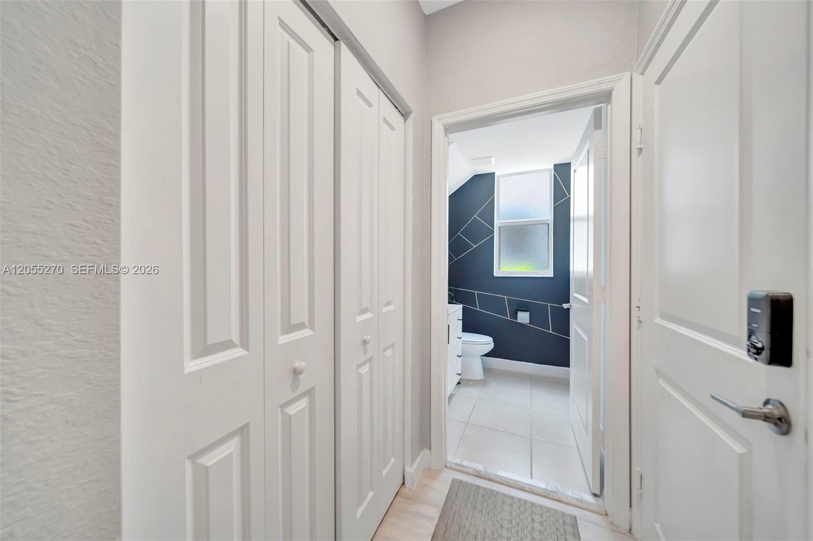 1361 SE 27th Ter photo 21
