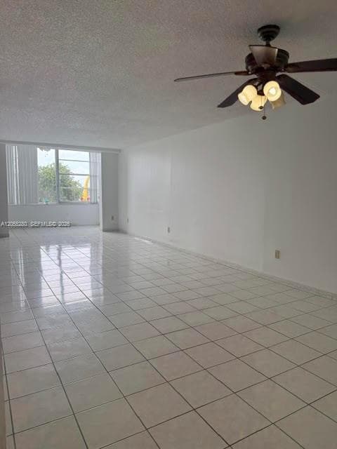 GRATIGNY PLAZA CONDO · #404 in Hialeah - Photo 4