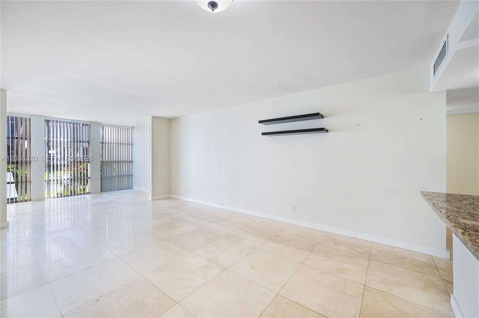 DE SOTO PARK CONDO · #112 in Hallandale Beach - Photo 6