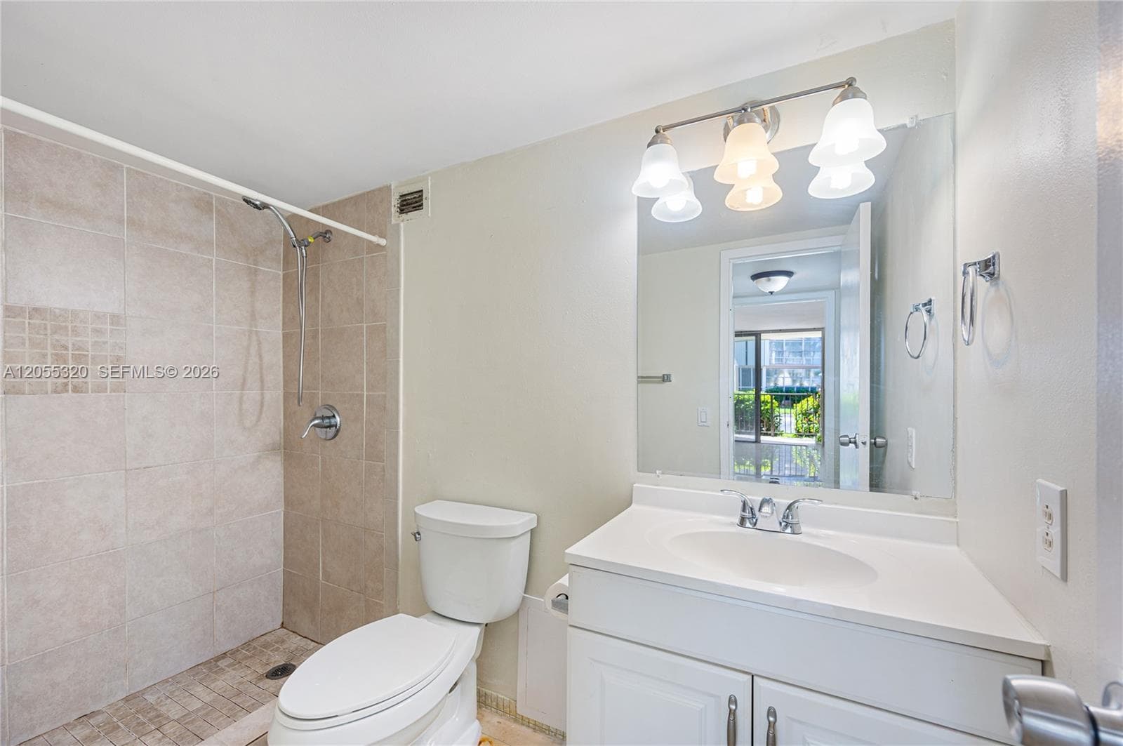DE SOTO PARK CONDO · #112 in Hallandale Beach - Photo 15