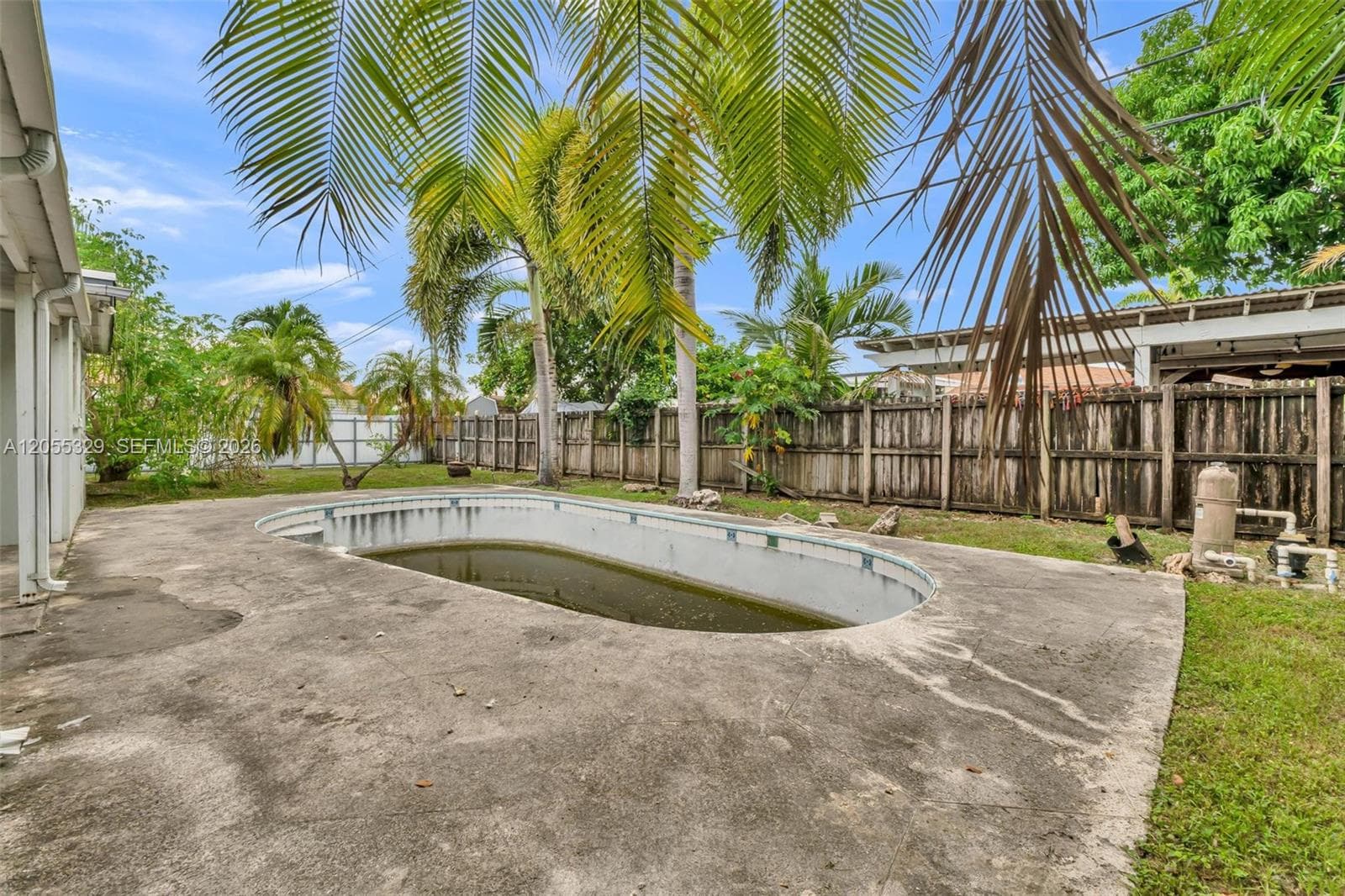 9921 SW 165th Ter photo 31