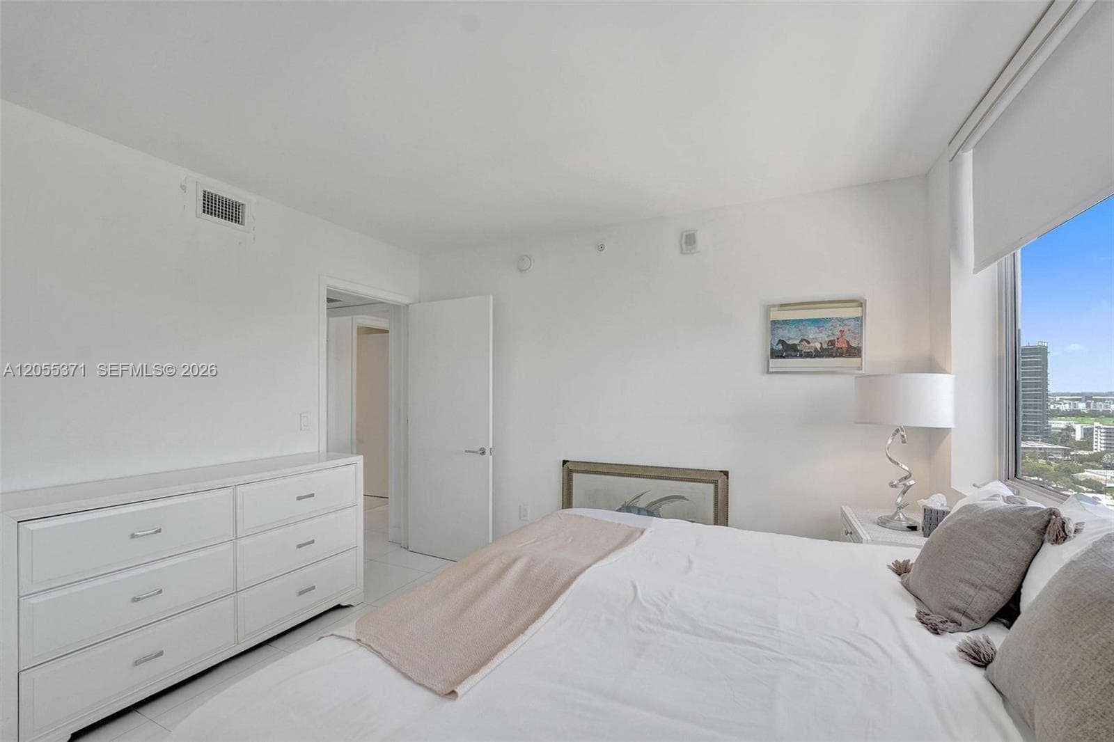 BEAHCWALK · #T1902 in Hallandale Beach - Photo 24